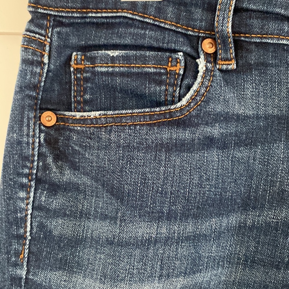 Loft Jeans - Picture 3 of 11